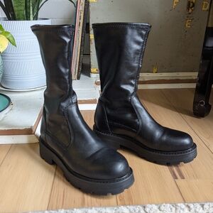 Vagabond Cosmo 2.0 Black Leather Platform Pull On Boots - Size 37